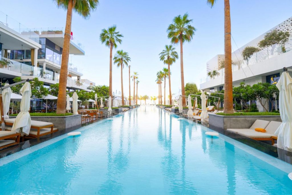 فندق دبي مول - العنوان - الافضل في دبي ؟