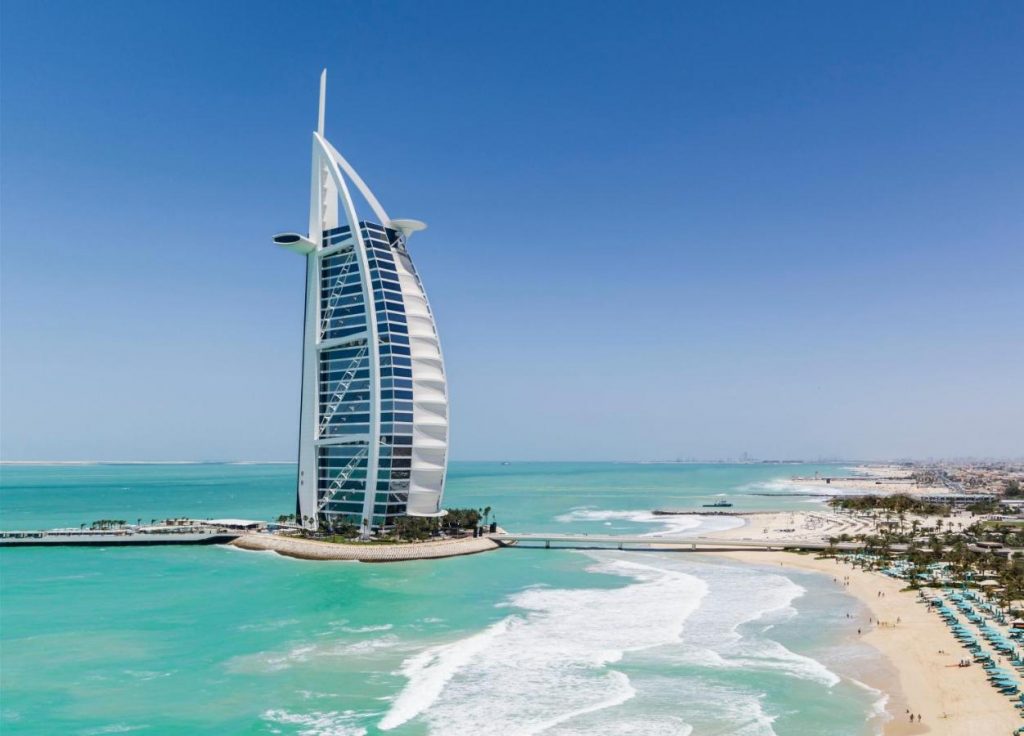 Burj Al Arab Hotel: Das ultimative Reiseziel für Ihre Flitterwochen in Dubai - Image 21